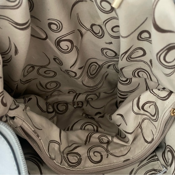 B Lush Grey Snake Skin Design Purse - Picture 5 of 7